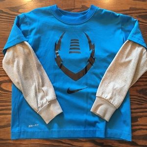 Boys Nike Dri fit long sleeve T size 4
